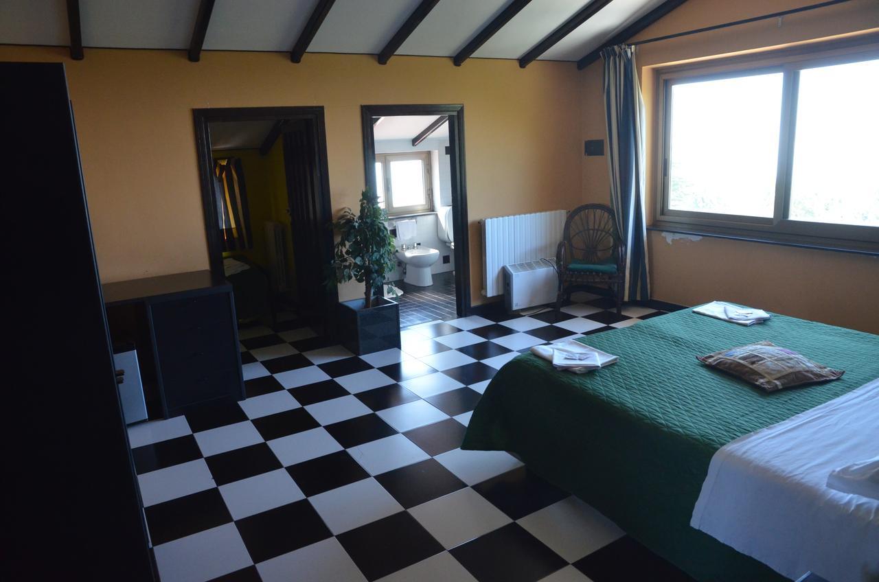 Hôtel La Nuova Quercia à Belpasso Extérieur photo