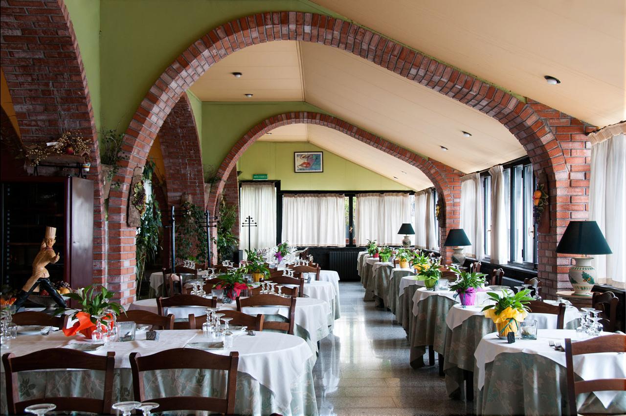 Hôtel La Nuova Quercia à Belpasso Extérieur photo